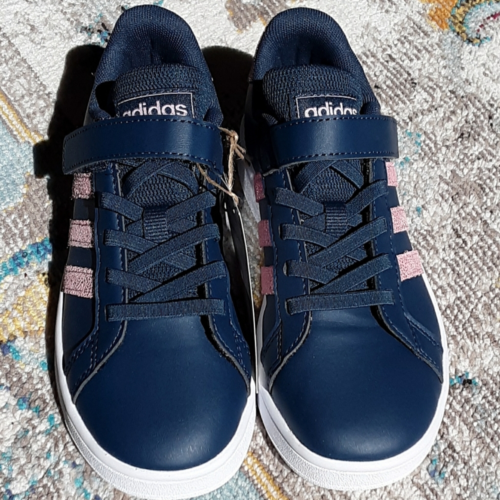 NEW Adidas Grand Court kids shoes